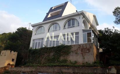 Vista exterior de Casa o xalet en venda en Segart amb Terrassa i Balcó