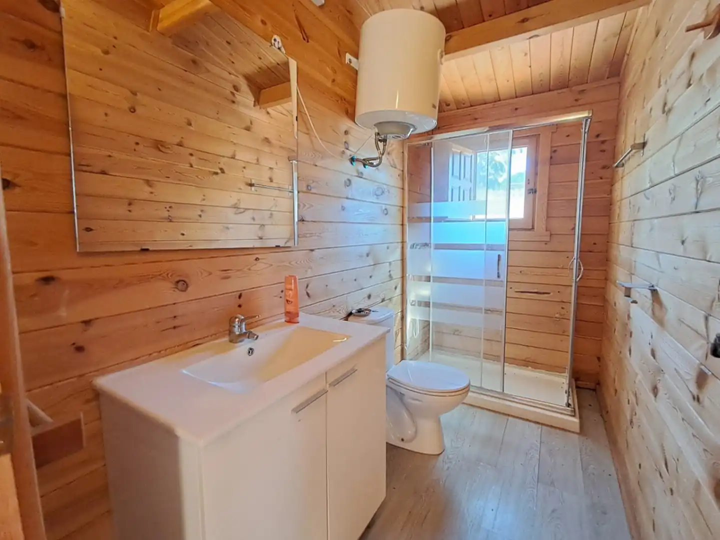 Baño de Casa o chalet de alquiler en L'Alfàs del Pi con Aire acondicionado, Calefacción y Jardín privado