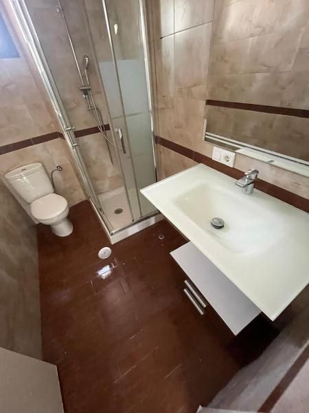 Bathroom of Flat for sale in  Sevilla Capital