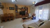 Living room of Flat for sale in Perales de Tajuña  with Air Conditioner, Heating and Terrace