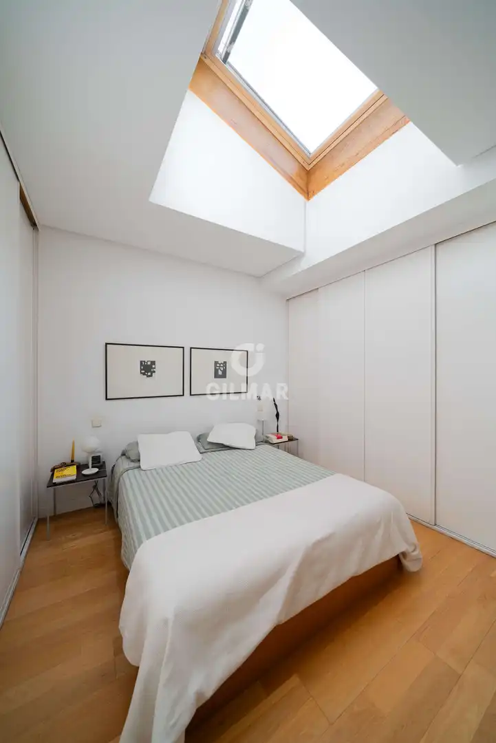 Habitación de Piso en venta en Madrid con Calefacción
