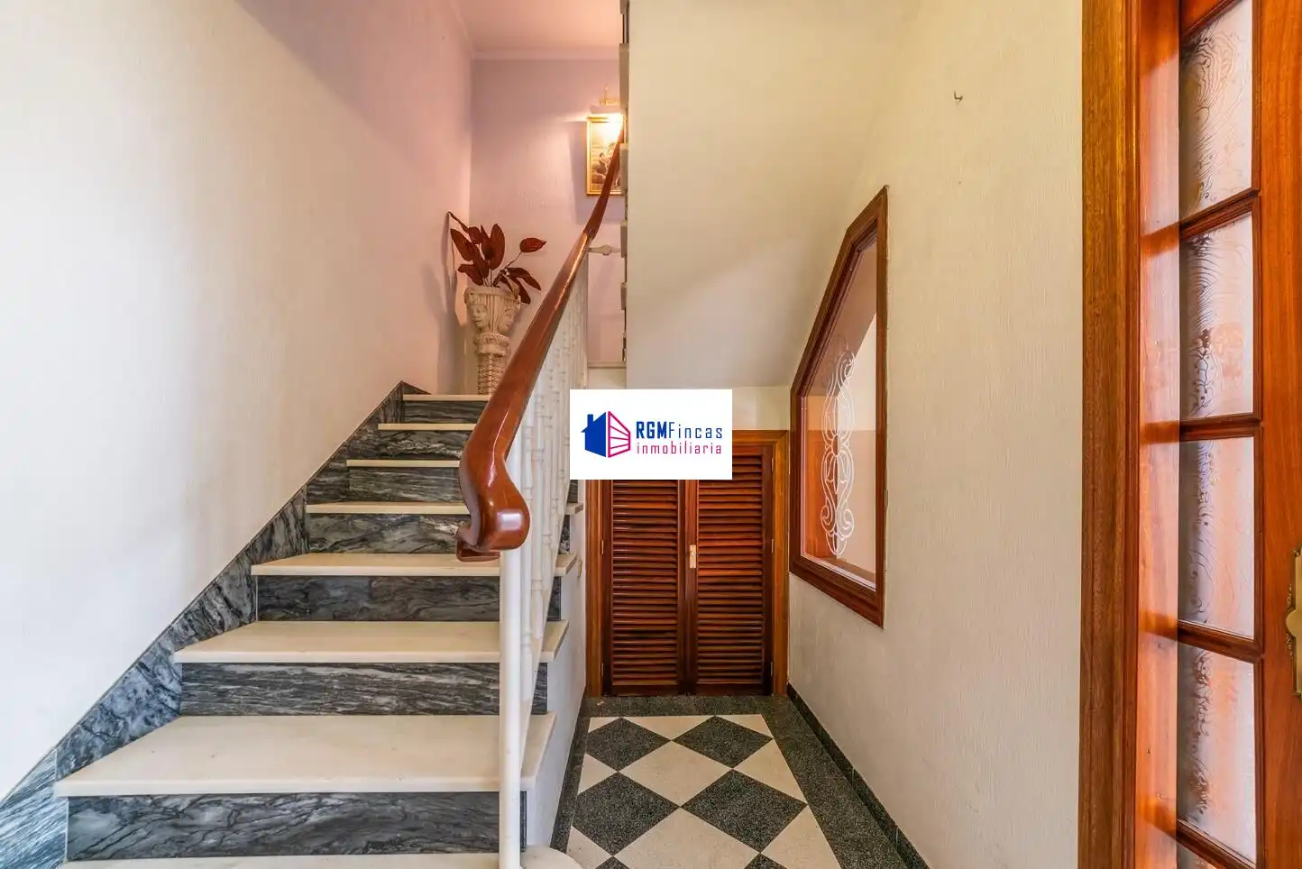 Houses for sale in Sevilla