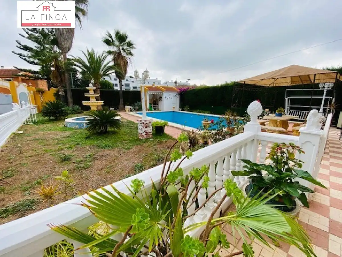 Garden of Houses for sale in Málaga  with Private garden, Terrace and Storage room