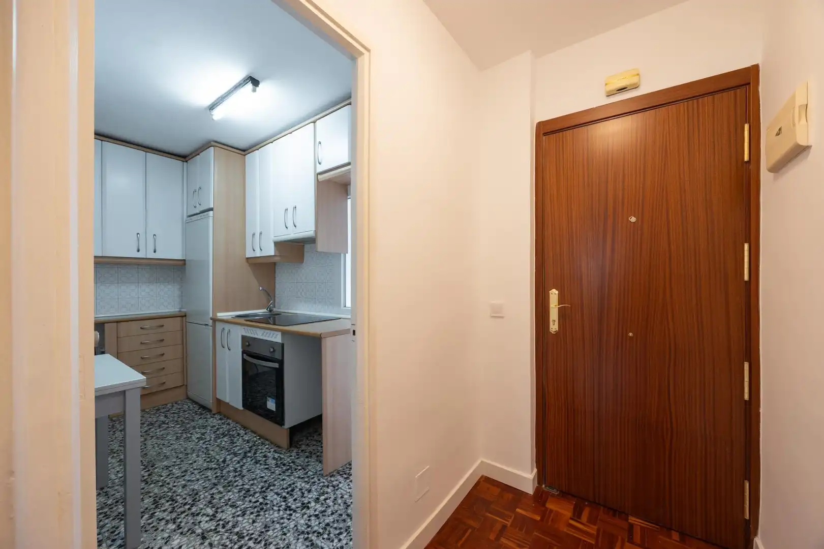 Kitchen of Flat for rent in Madrid  with Parquet flooring and Terrace