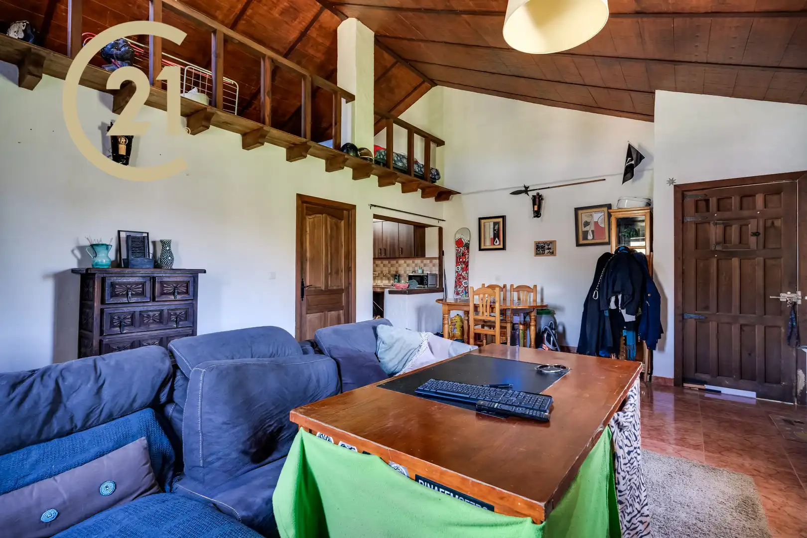 Sala de estar de Finca rústica en venta en Monda con Jardín privado, Terraza y Piscina