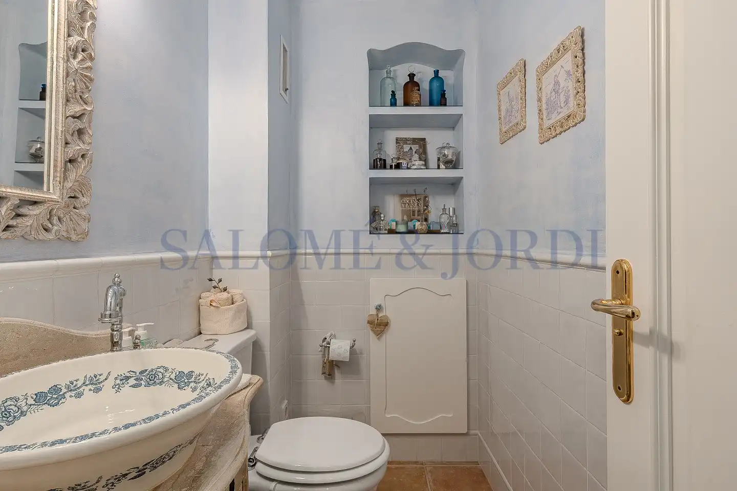 Badezimmer von Wohnung zum Verkauf in Vilassar de Mar mit Klimaanlage, Heizung und Parkett