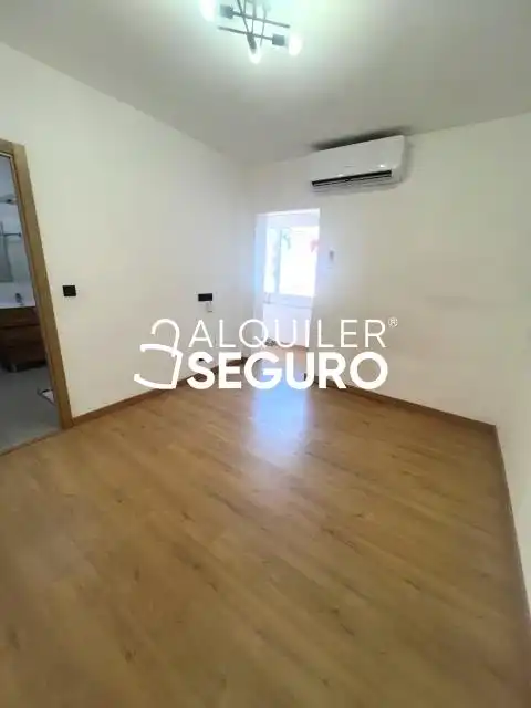 Flat for rent in Carretas, Centro