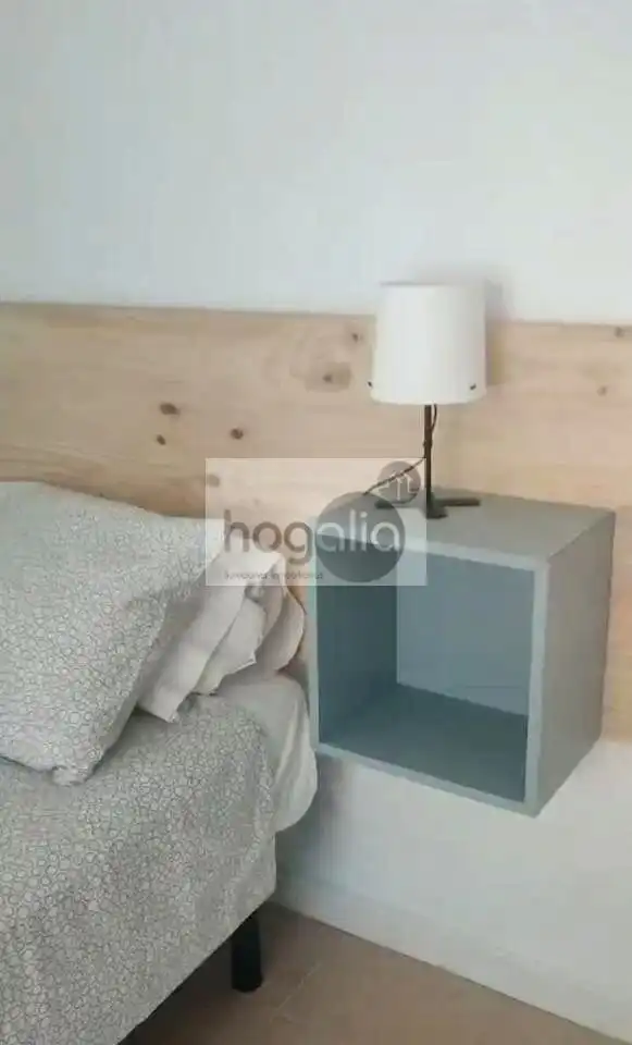 Habitación de Piso de alquiler en Sevilla con Aire acondicionado, Amueblado y Balcón