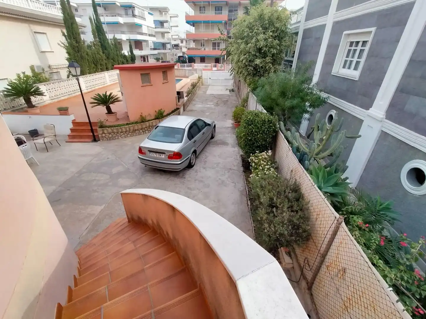 Parking of Houses for sale in Oliva  with Air Conditioner, Heating and Private garden