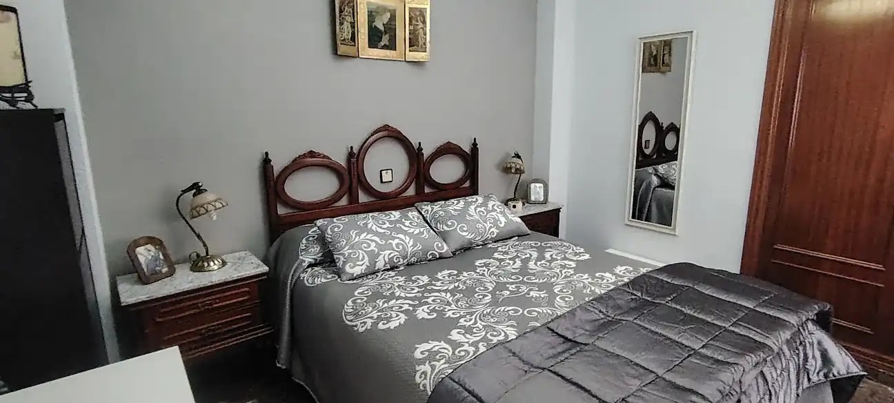 Schlafzimmer von Wohnung zum Verkauf in Linares mit Klimaanlage, Heizung und Balkon