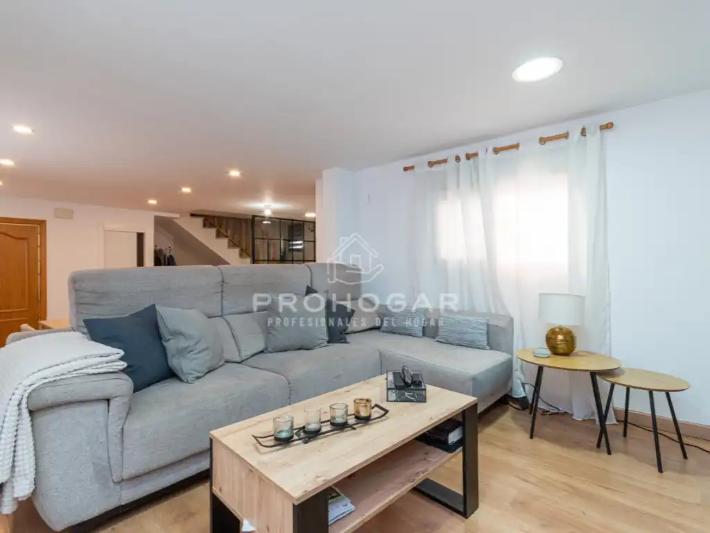 Living room of Detached homes for sale in Colmenar Viejo  with Furnished