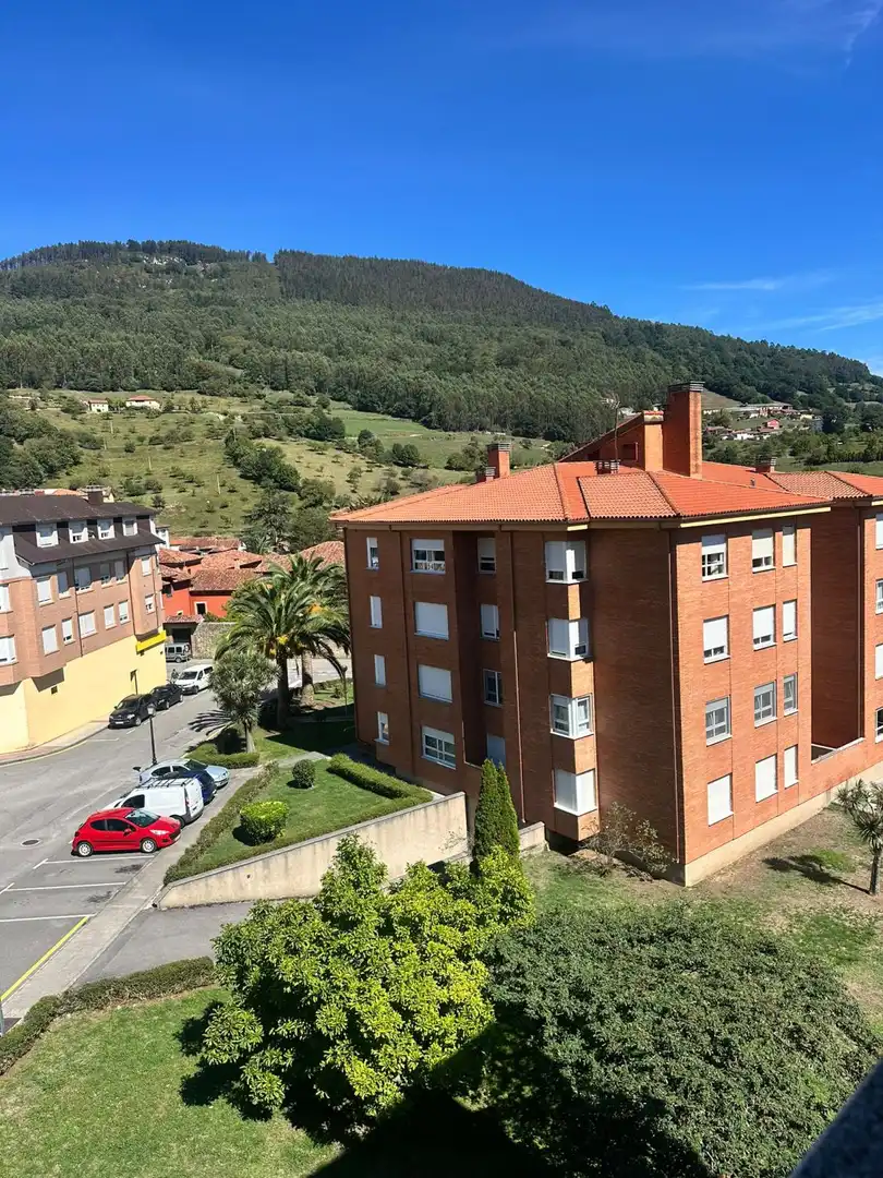 Flat with lift to rent in Salas, imagen 17