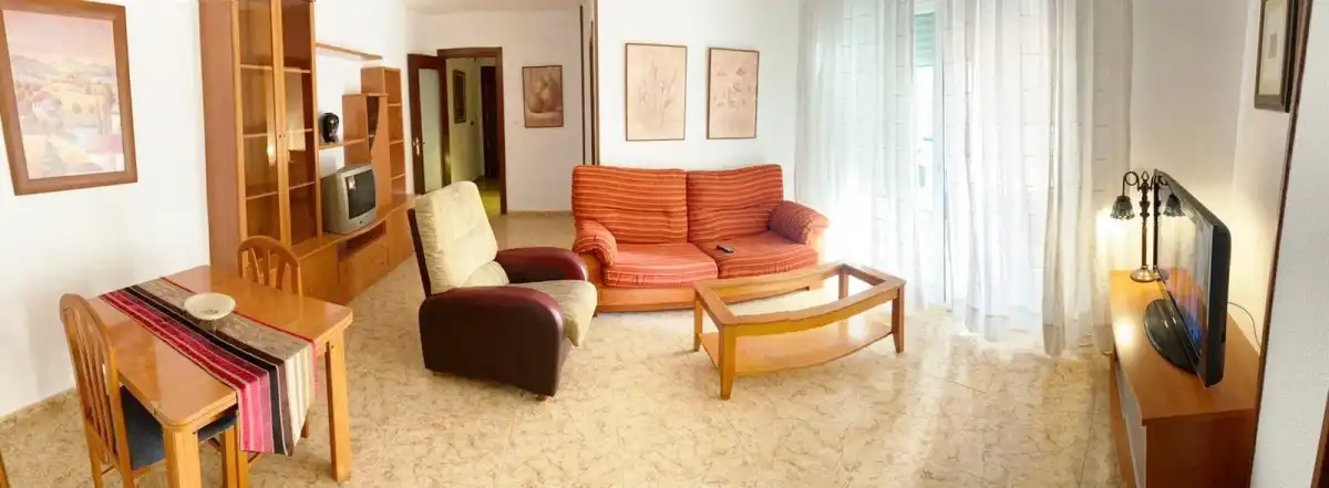 Flat for rent in Calle felix rodriguez de la fuente, Barrio de Zaidín