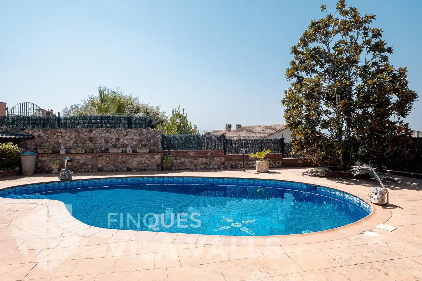 Piscina de Casa o xalet en venda en Caldes de Montbui amb Calefacció, Jardí privat i Terrassa
