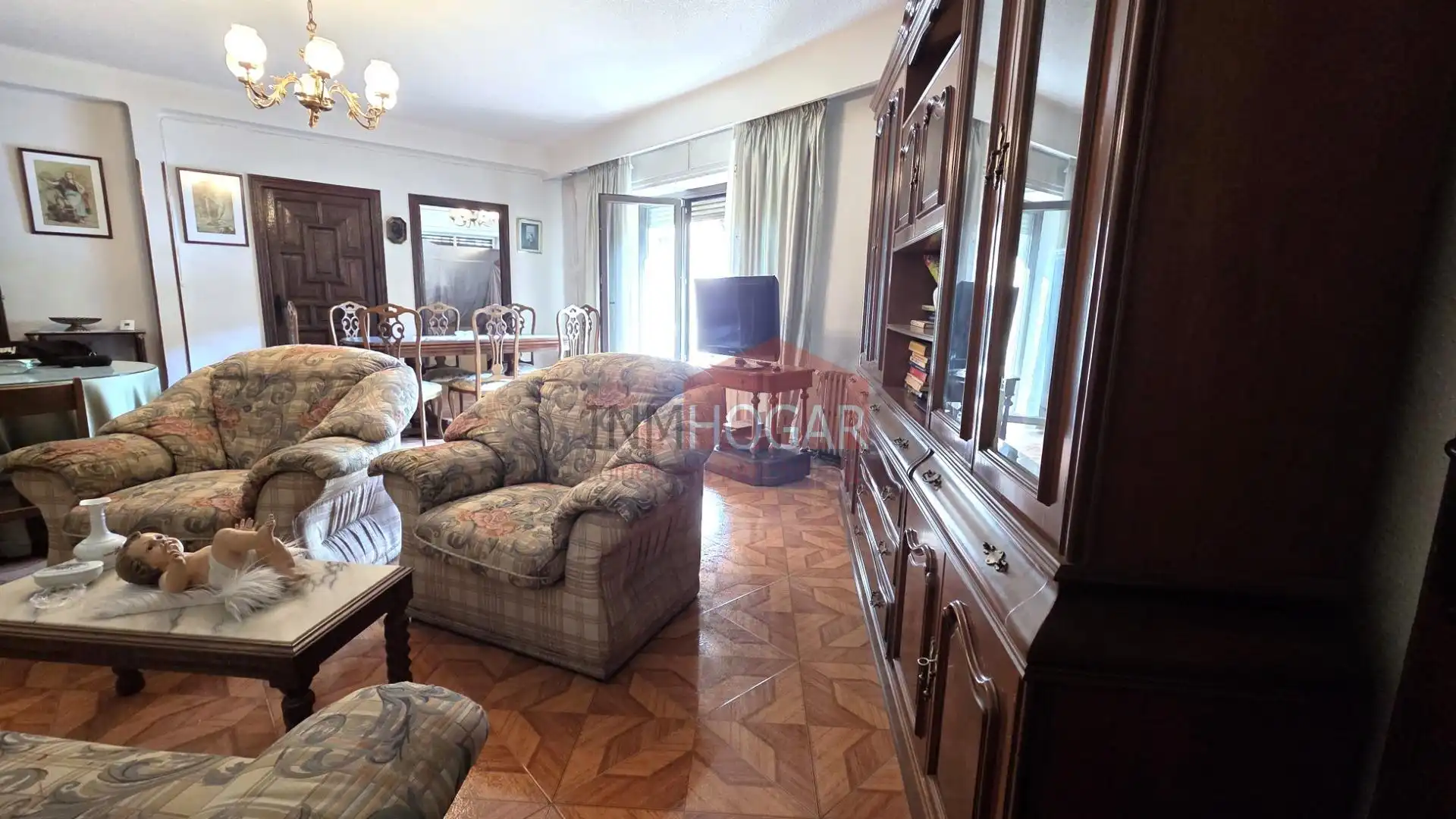 Sala d'estar de Pis en venda en Ávila amb Calefacció, Terrassa i Traster