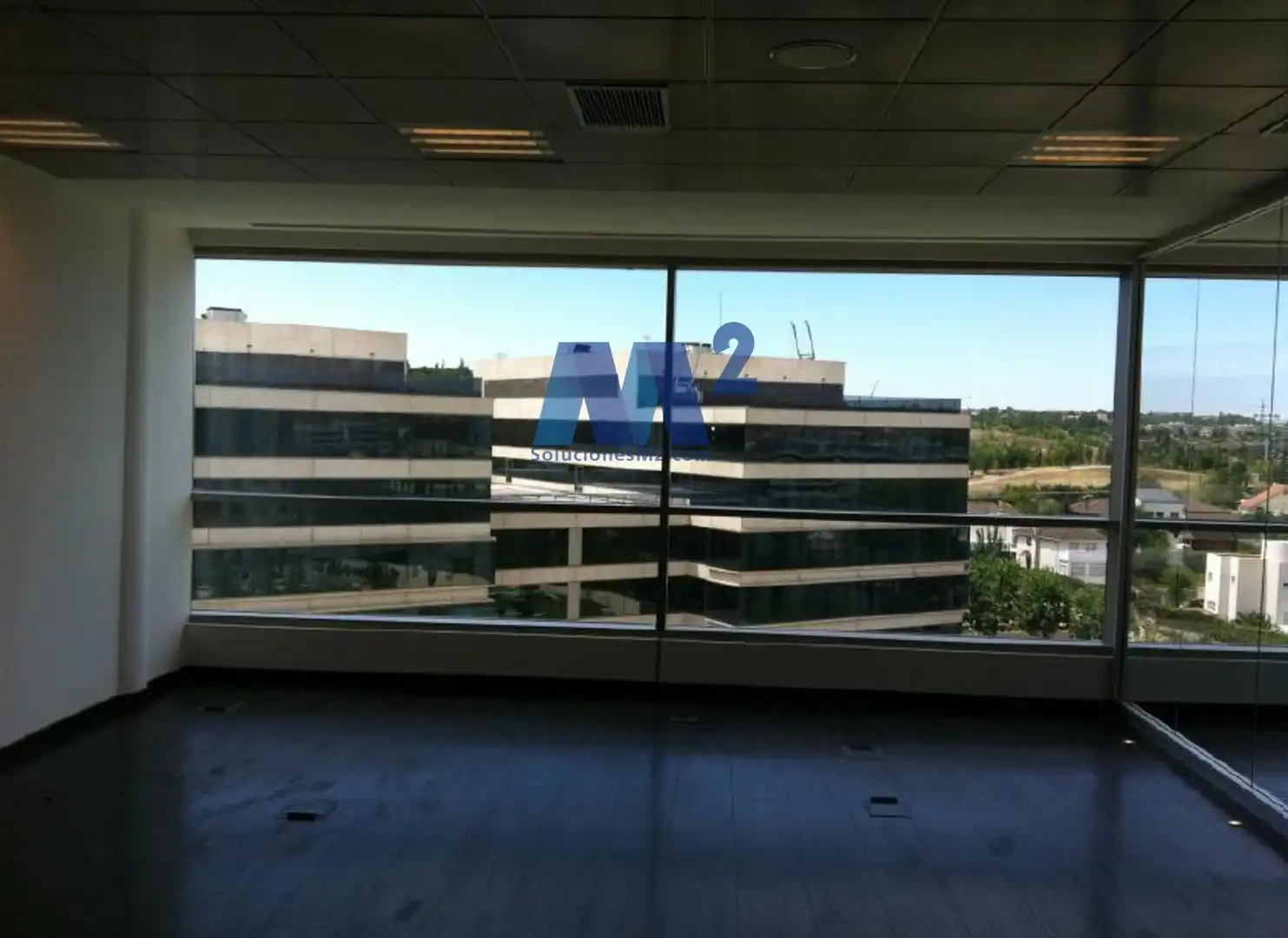Office space to rent in de la Transición Española