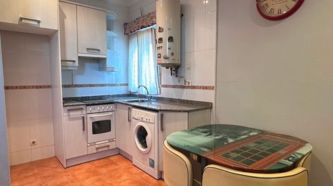 Foto 3 de Piso en venta en Pumarín, Gijón