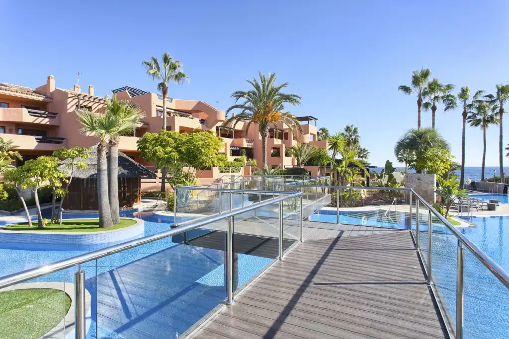 Apartament amb piscina en venda a Estepona Pueblo, imagen 4