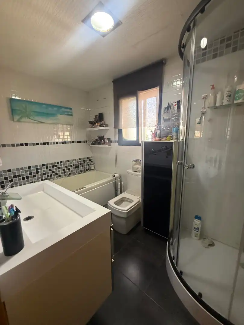 Bathroom of Houses for sale in Numancia de la Sagra  with Air Conditioner, Heating and Private garden
