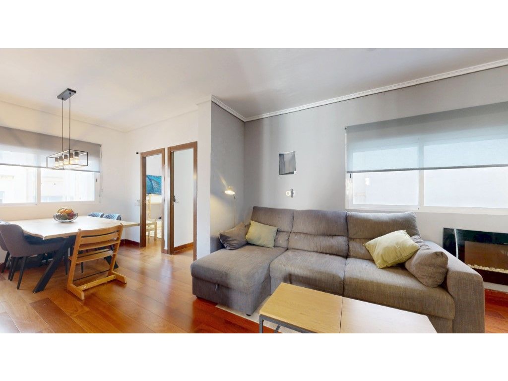 Living room of Flat for sale in  Valencia Capital  with Furnished