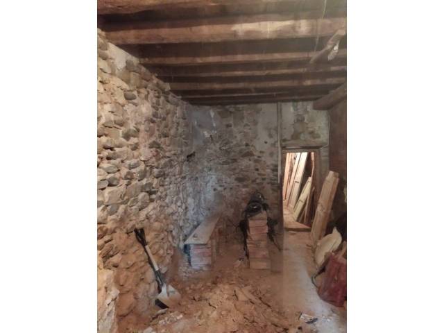 Trastero en Venta en Calle Pont Vell en Gironella