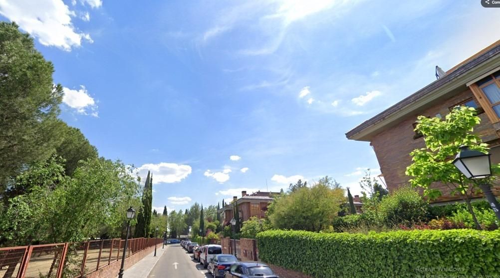Vista exterior de Planta baixa en venda en  Madrid Capital amb Jardí privat, Terrassa i Balcó