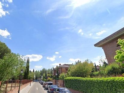 Exterior view of Planta baja for sale in  Madrid Capital  with Private garden, Terrace and Balcony
