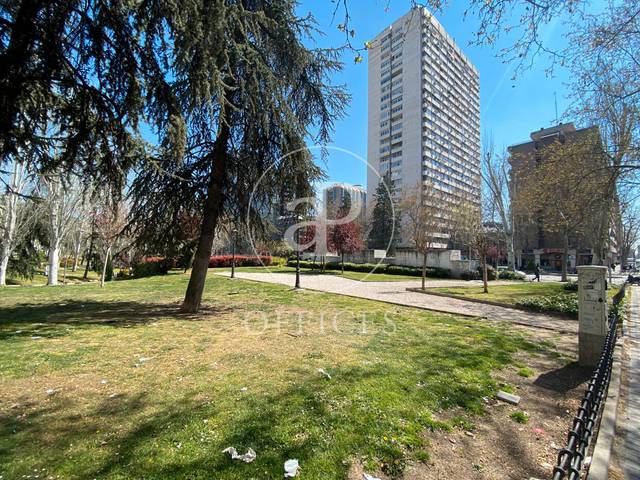 Oficina en Alquiler en C. de Orense en Cuatro Caminos - Azca