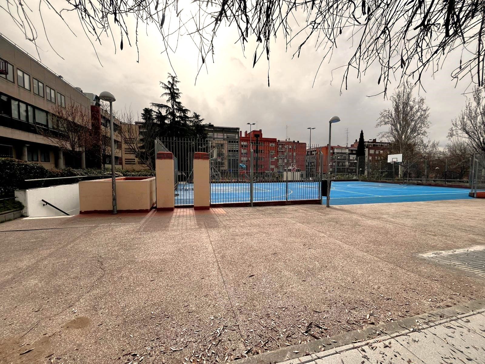 Exterior view of Garage for sale in  Madrid Capital