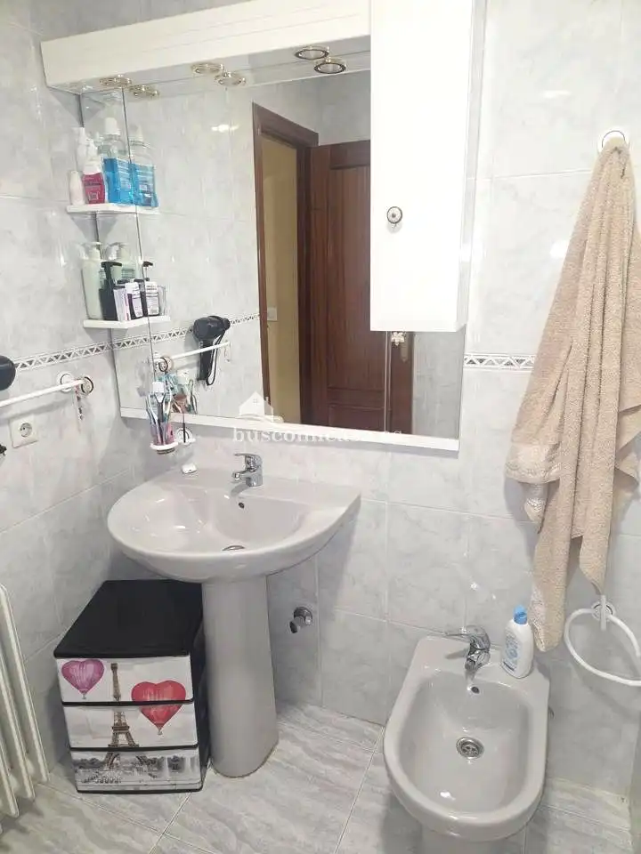 Bathroom of Flat for sale in Mancha Real  with Air Conditioner, Heating and Storage room