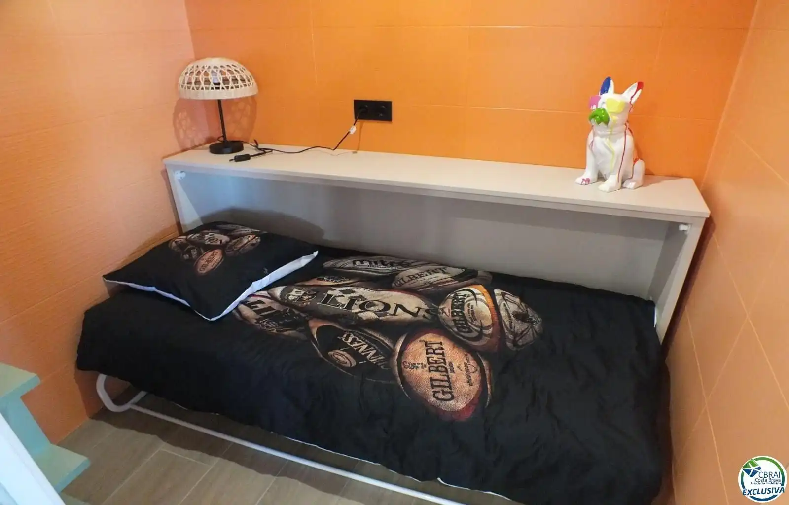 Dormitori de Casa o xalet en venda en Roses amb Aire condicionat, Jardí privat i Piscina