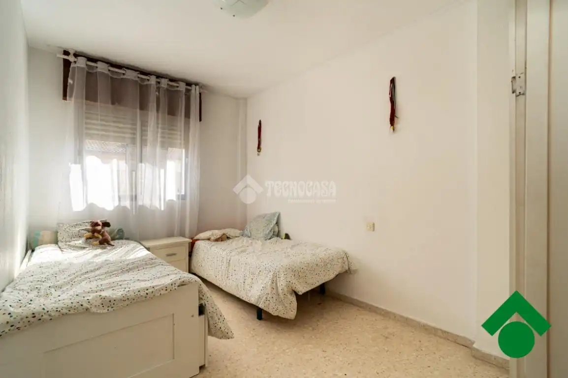 Dormitori de Casa adosada en venda en Pinos Puente