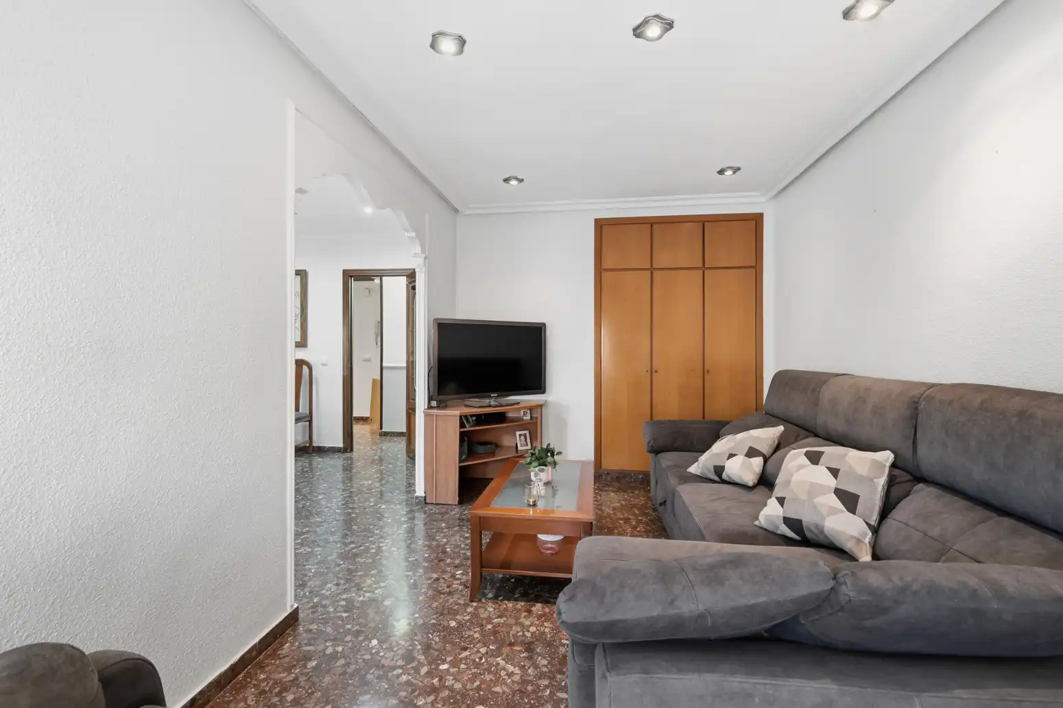 Living room of Flat for sale in Aldaia, Valencia