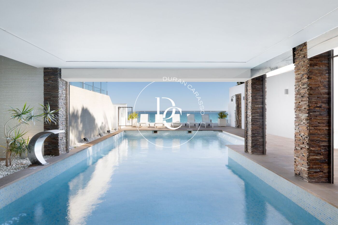 Swimming pool of House or chalet for sale in Vilanova i la Geltrú  with Heating, Private garden and Balcony