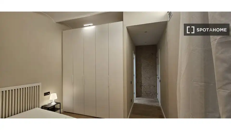 Bedroom of Flat for rent in Barcelona  with Air Conditioner, Heating and Furnished
