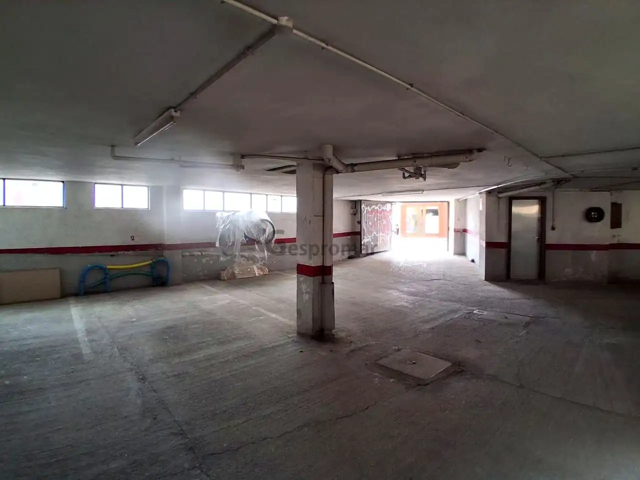 Garage for rent in De Los Olivos, Puerta del Ángel