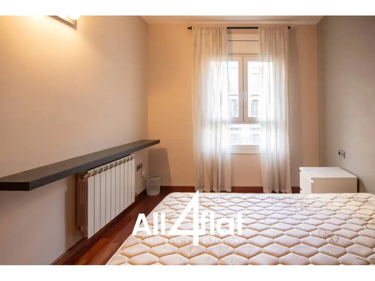 Habitación de Piso de alquiler en Gràcia