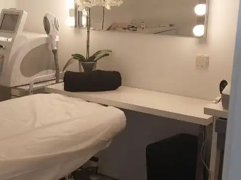 Schlafzimmer von Geschaftsraum zum Verkauf in Alcobendas mit Klimaanlage und Heizung