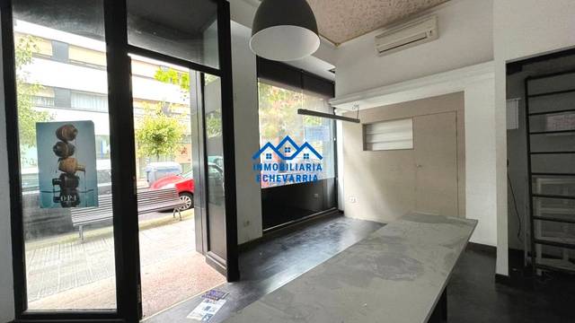 Local comercial en Alquiler en Las Arenas