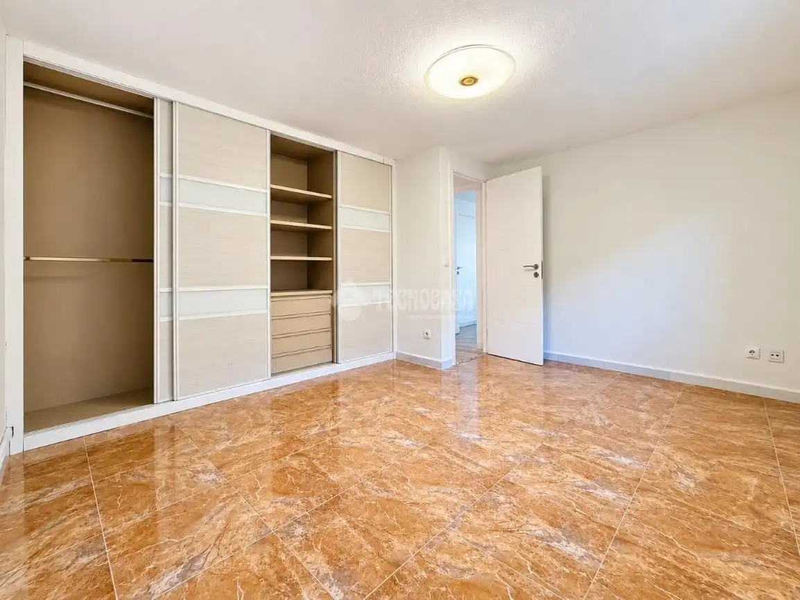 Habitación de Casa o chalet en venta en Camarma de Esteruelas, Madrid