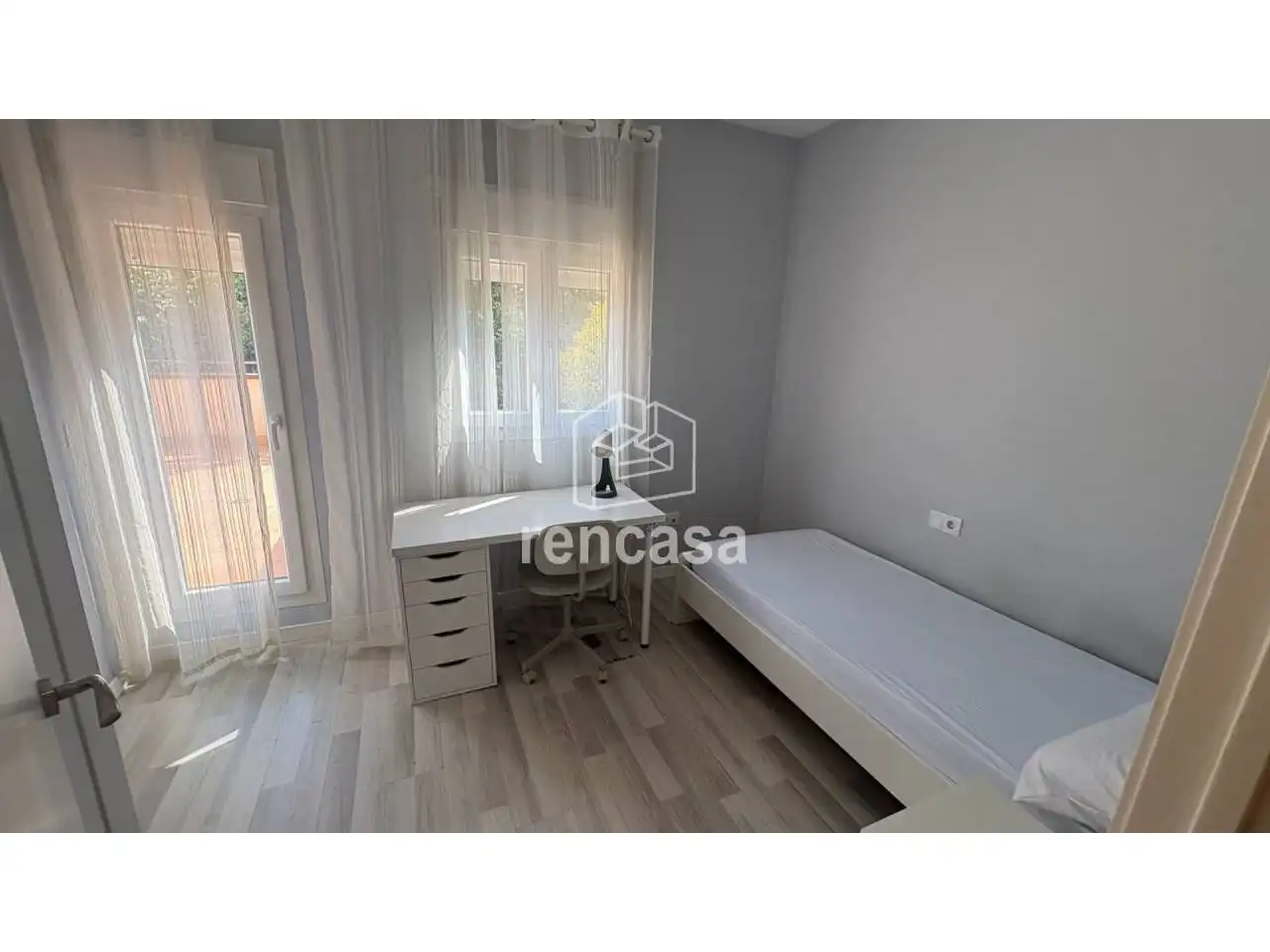 Bedroom of Houses for rent in Lleida  with Heating, Private garden and Parquet flooring