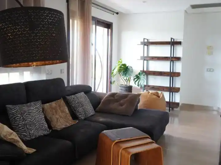 Sala de estar de Ático de alquiler en  Madrid Capital con Aire acondicionado y Piscina