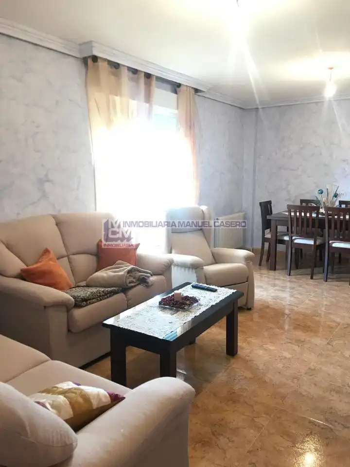 Living room of Flat for rent in Cáceres  with Heating, Terrace and Storage room