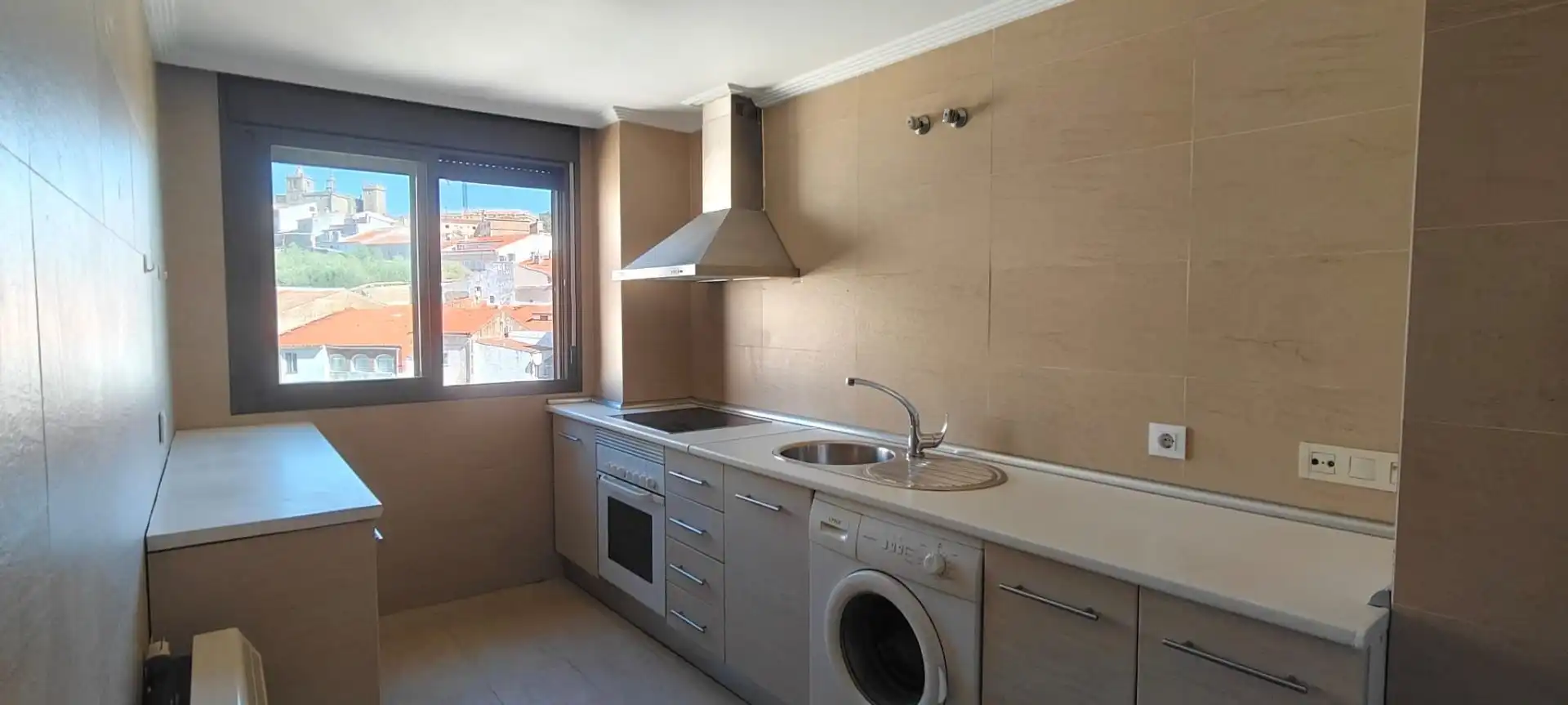 Duplex con ascensore in vendita a Centro, imagen 2