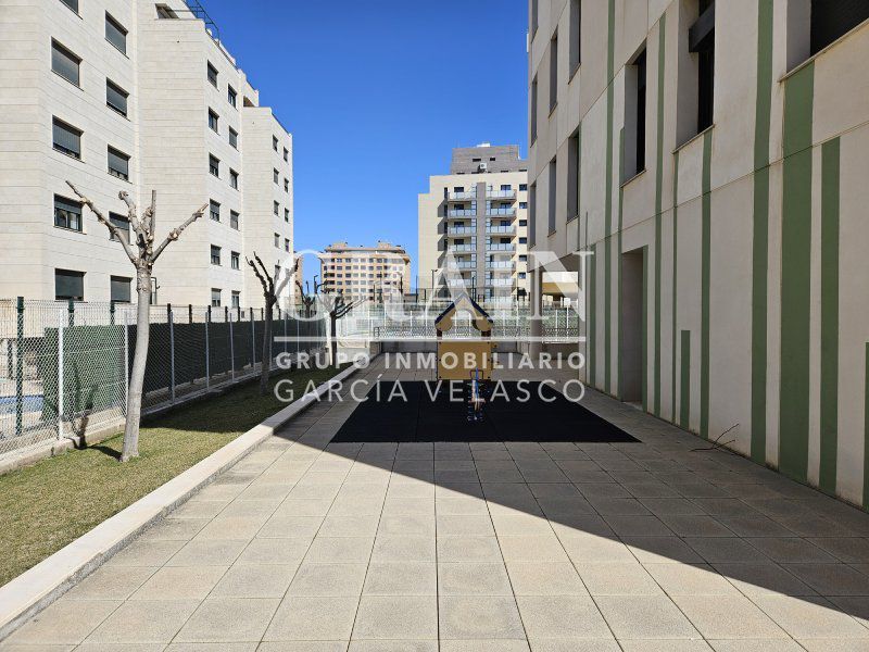 Vista exterior de Pis en venda en  Albacete Capital amb Aire condicionat i Calefacció