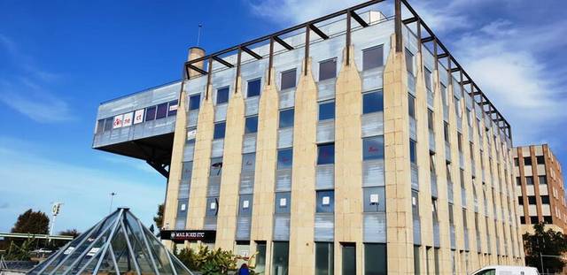 Local comercial en Venta en AVERROES, ED EUROSEVILLA NACIONAL IV en Urbadiez - Entrepuentes