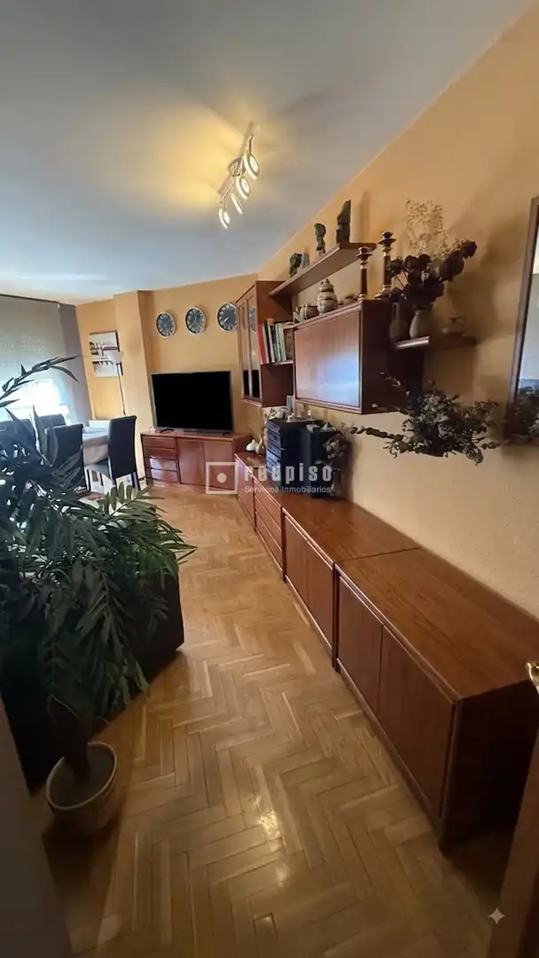 Living room of Flat for sale in Getafe  with Air Conditioner, Heating and Private garden