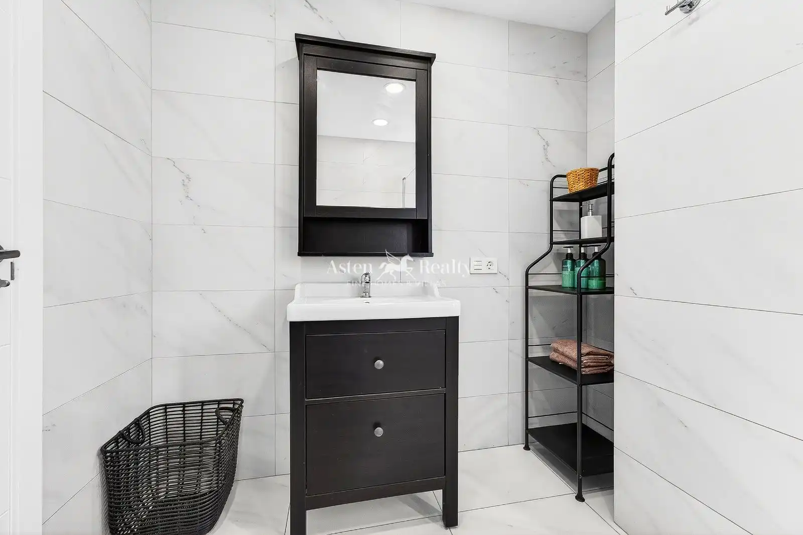 Bathroom of Apartments for sale in Arona  with Air Conditioner, Heating and Terrace