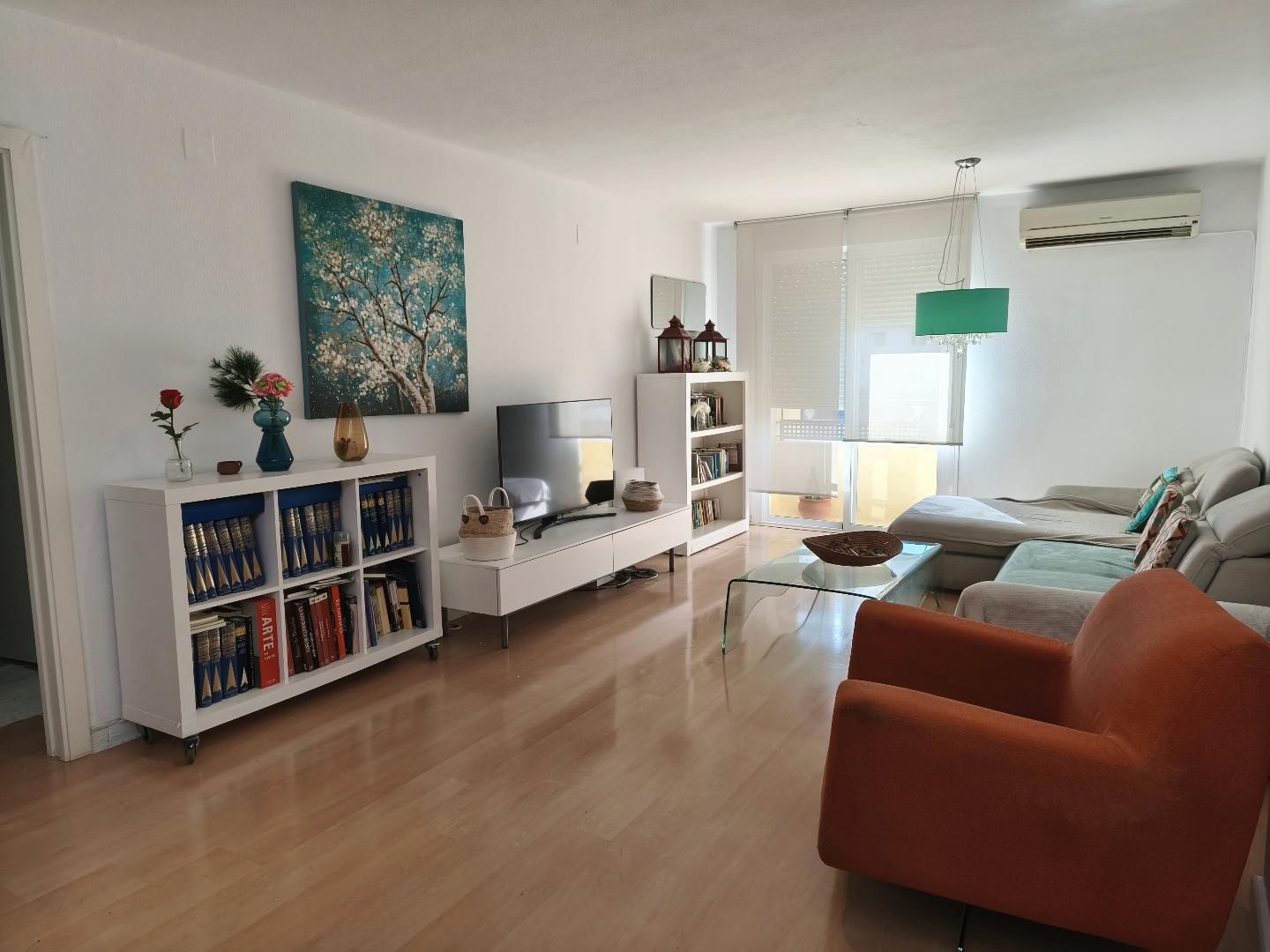 Sala d'estar de Dúplex en venda en Alcalá de Guadaira amb Terrassa