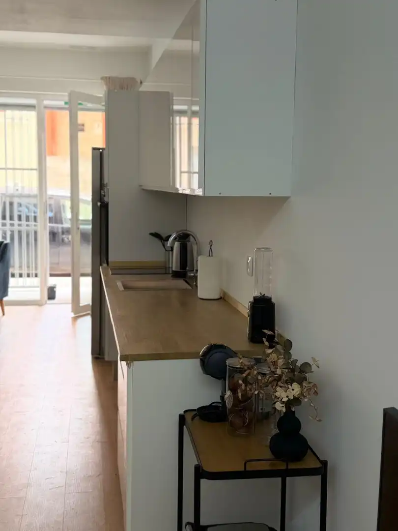 Cuina de Estudi en venda en Valencia amb Aire condicionat, Terrassa i Moblat